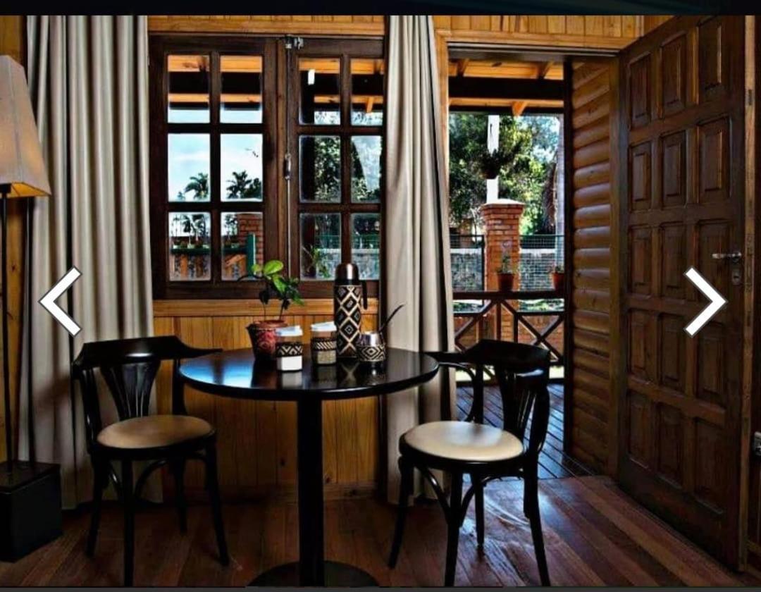 Cabanas Paseo Del Yacaratia Puerto Iguazu Exterior photo